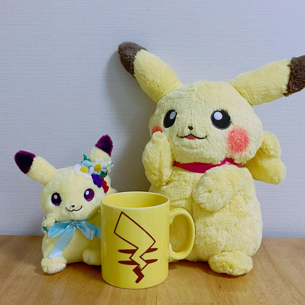 ピカチュウの大きめマグカップ しゅみる